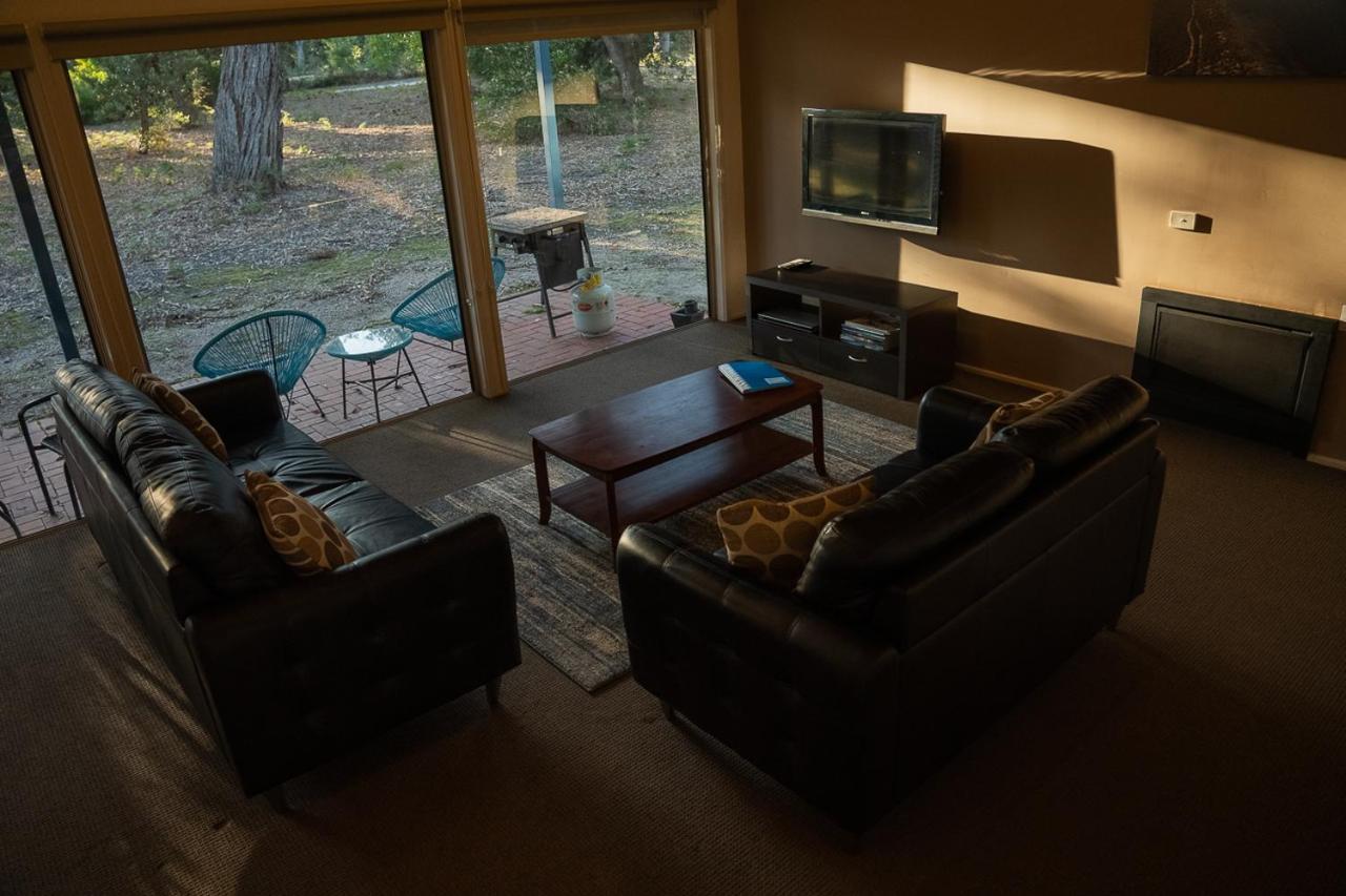 Waterfront Retreat At Wattle Point Villa Forge Creek Екстериор снимка