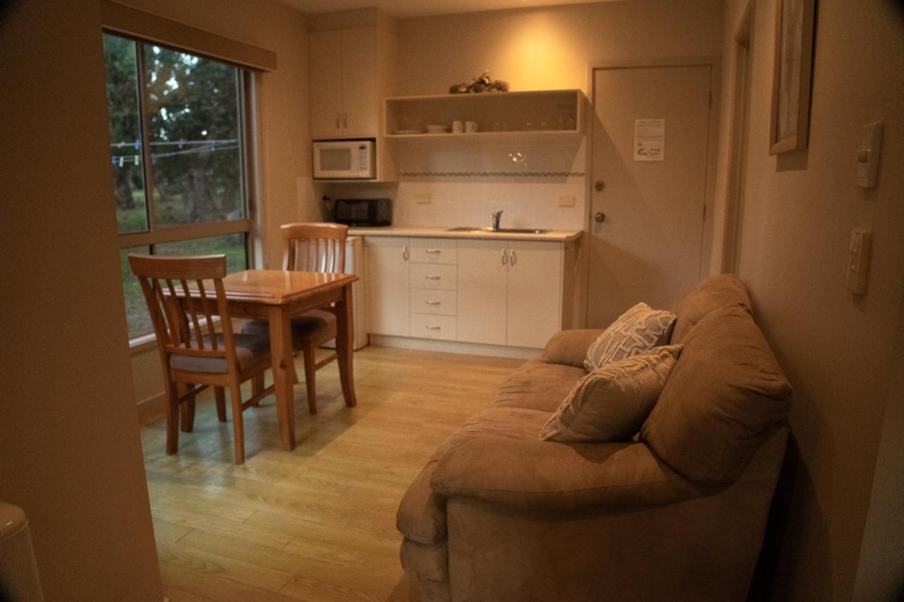 Waterfront Retreat At Wattle Point Villa Forge Creek Екстериор снимка