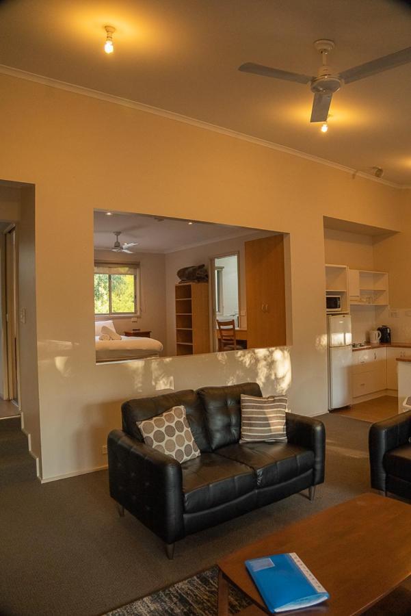 Waterfront Retreat At Wattle Point Villa Forge Creek Екстериор снимка