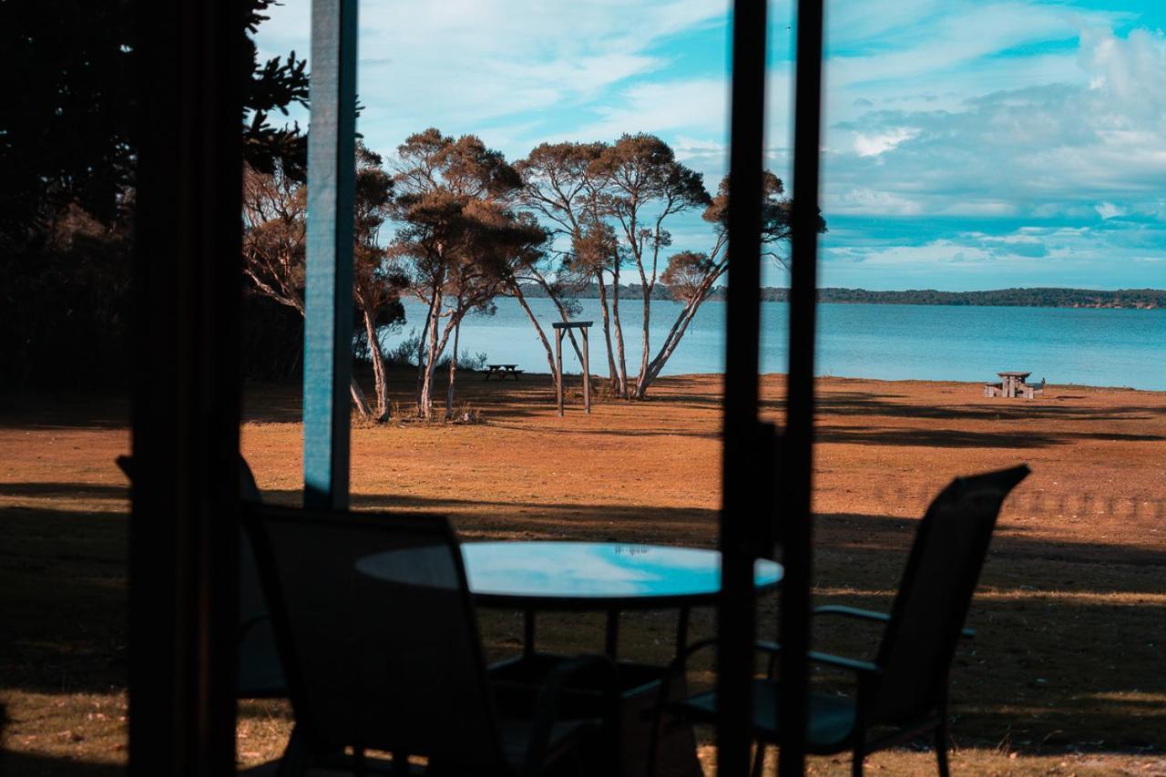 Waterfront Retreat At Wattle Point Villa Forge Creek Екстериор снимка
